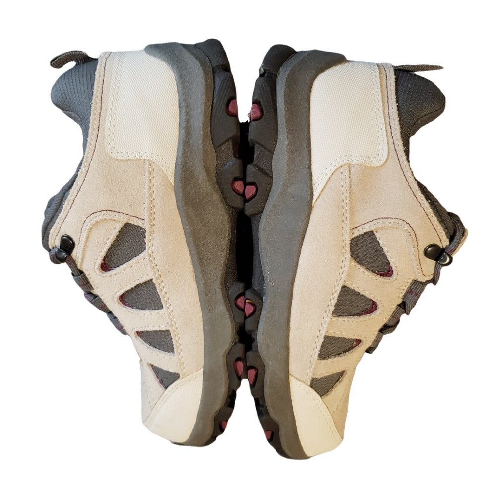 Lands End Women's Size 6B Beige/ Gray Suede Sneakers 406471